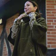 DEERHUNTER Lady Wilder Poncho Loden Wood 3